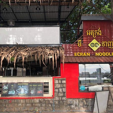 Ecran Riverfront Guesthouse Kampot Exterior foto